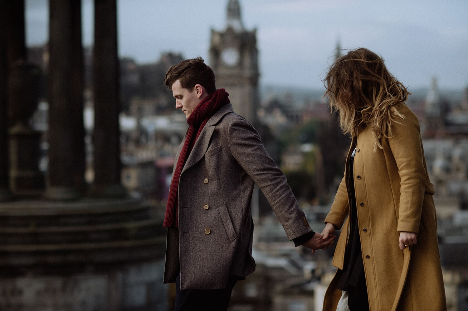 Couple photography suits Edinburgh.